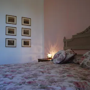 https://piccolo-navy.it-tuscanyhotel.com