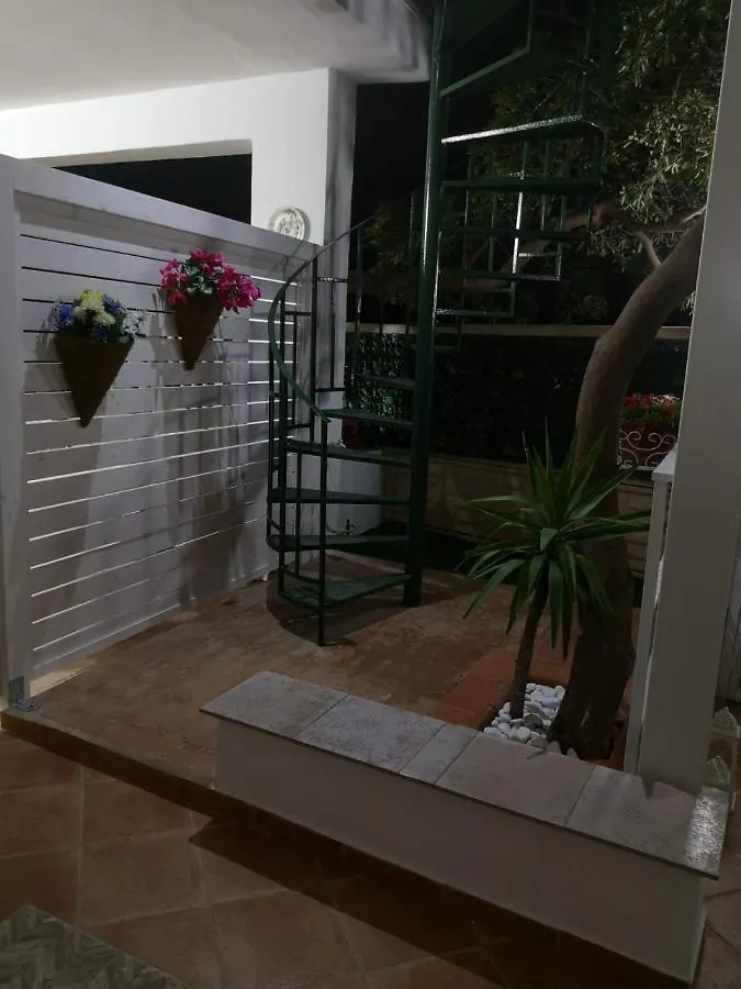 La Perla Scala Dei Turchi Bed & Breakfast Realmonte 0*,  Italy